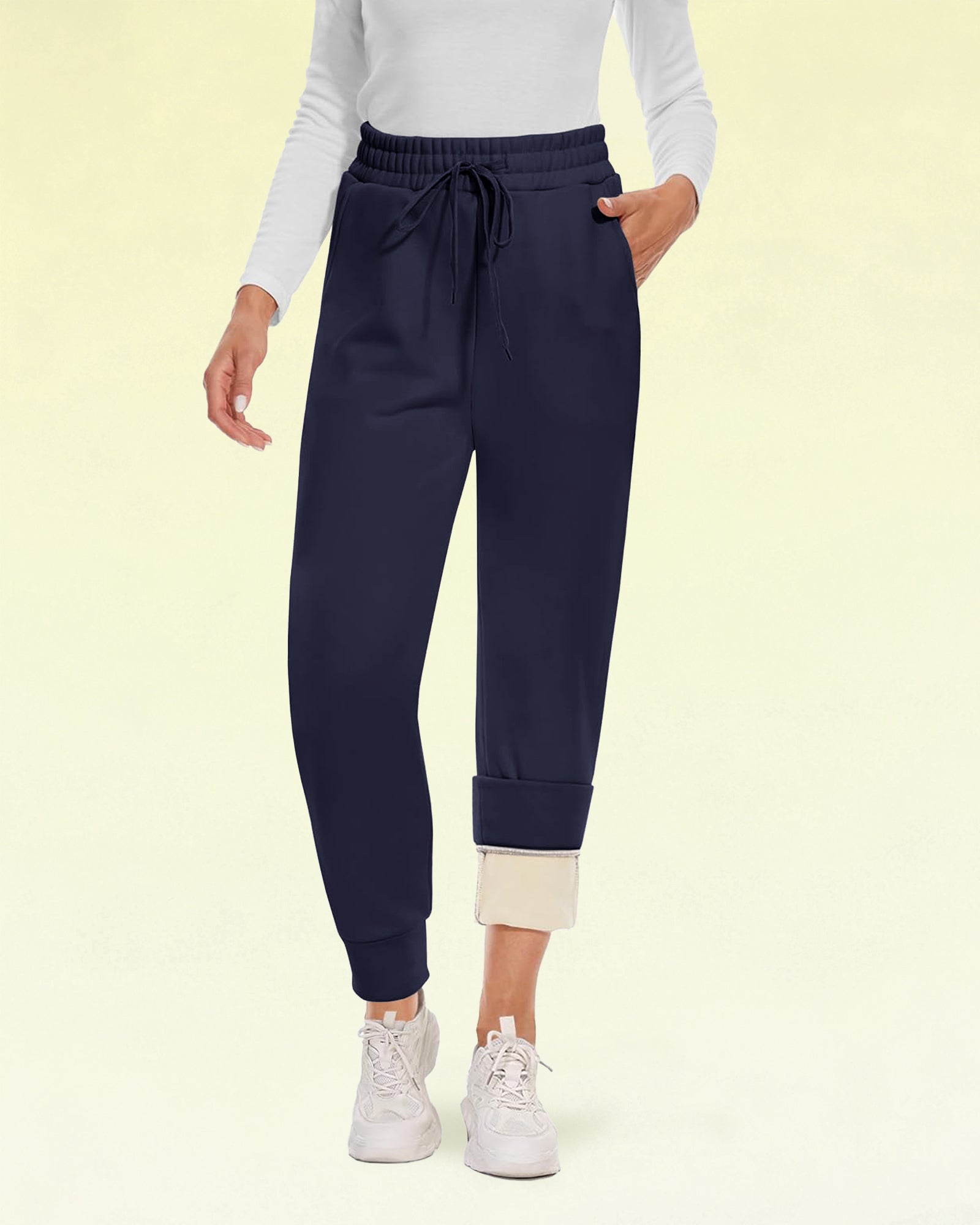 Plush Fleece Lined Sweatpants with Pockets